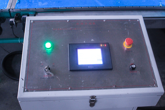 De manuel découpeuse DTLQ-4LB D&T d'éponge de mousse d'unité centrale verticalement