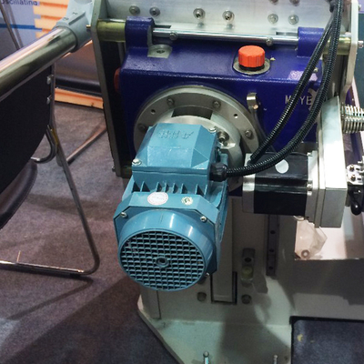 Découpeuse de oscillation horizontale 380V 50HZ d'éponge de polyuréthane de lame