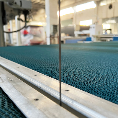 Découpeuse horizontale de commande numérique par ordinateur d'éponge de mousse d'unité centrale de coupeur automatique à double lame