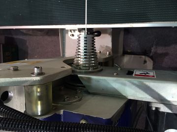 Écument/coupeurs de oscillation de lame avec Plat le Tableau de travail 8.5KW pour la mousse flexible