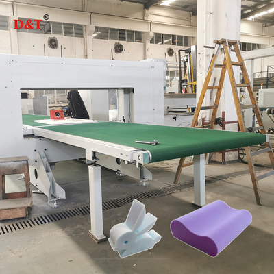 Machine de découpe de contours et de feuilles entièrement automatique pour la laine de roche laine minérale mousse de verre mousse de polyuréthane