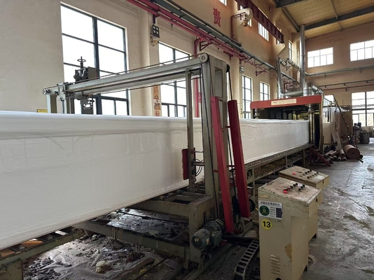 Ligne de production d'éponges entièrement automatique/machines de fabrication de mousse en PU
