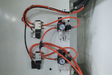 Découpeuse de rotation automatique verticale d'éponge de découpeuse de mousse d'unité centrale avec du CE