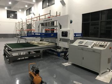 Machine horizontale complètement automatique de coupe de commande numérique par ordinateur de polystyrène de découpeuse de mousse d'unité centrale