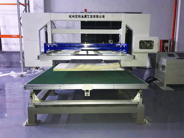 Machine horizontale complètement automatique de coupe de commande numérique par ordinateur de polystyrène de découpeuse de mousse d'unité centrale