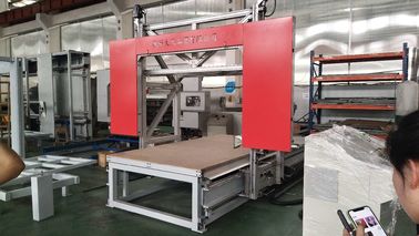 La découpeuse horizontale de découpe de mousse d'Eva de haute précision accélèrent à 10m/minute