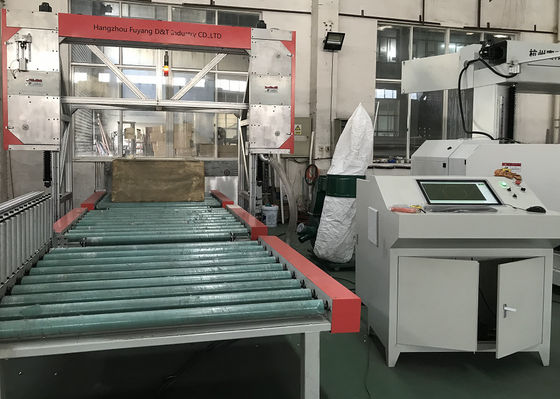 le fil semi rigide de commande numérique par ordinateur de la mousse 3D a coupé la machine avec le Tableau de roulement