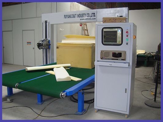 Découpeuse de oscillation horizontale de lame du polyuréthane 6KW pour la 2D forme