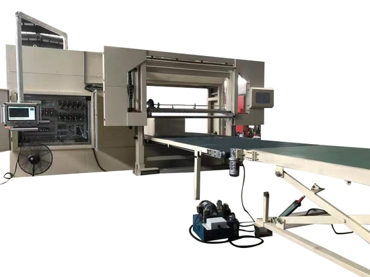 La découpeuse standard de découpe de mousse d'unité centrale de la CE pour Complexible 3D forment avec 60m/min à grande vitesse