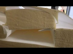 Découpeur de contours oscillant horizontal